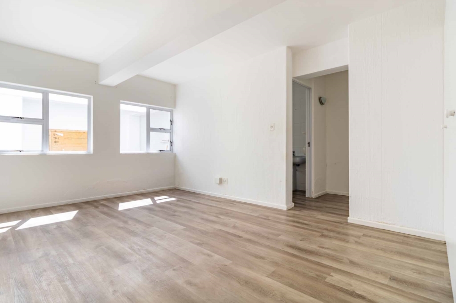To Let 2 Bedroom Property for Rent in Clifton Western Cape